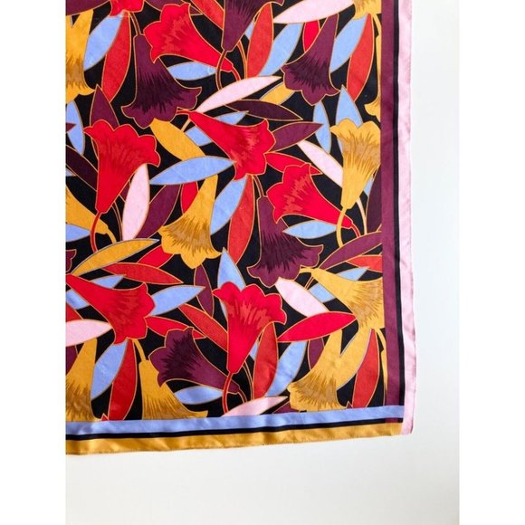 ANN TAYLOR Red Purple Yellow Blue Lily Floral Print Silk 25" x 25" Square Scarf - Picture 5 of 13